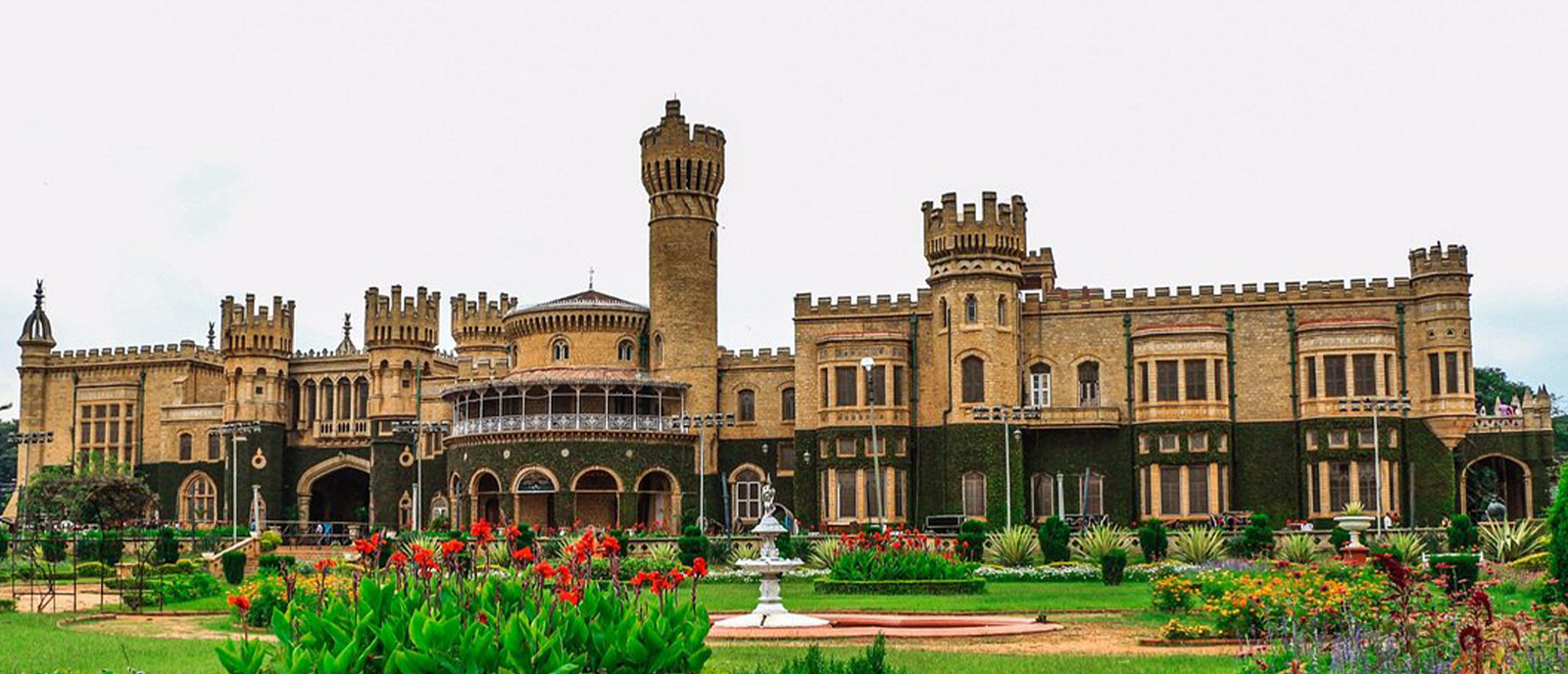 Top Tourist Attractions in Bangalore | Complete Travel Guide by The LaLiT