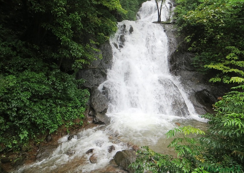 Bamanbudo Falls