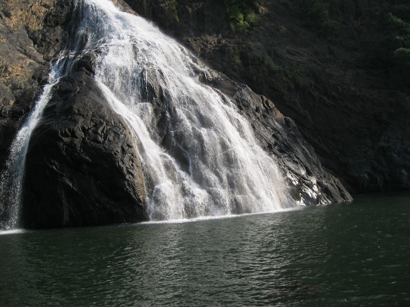 Kuksem Falls
